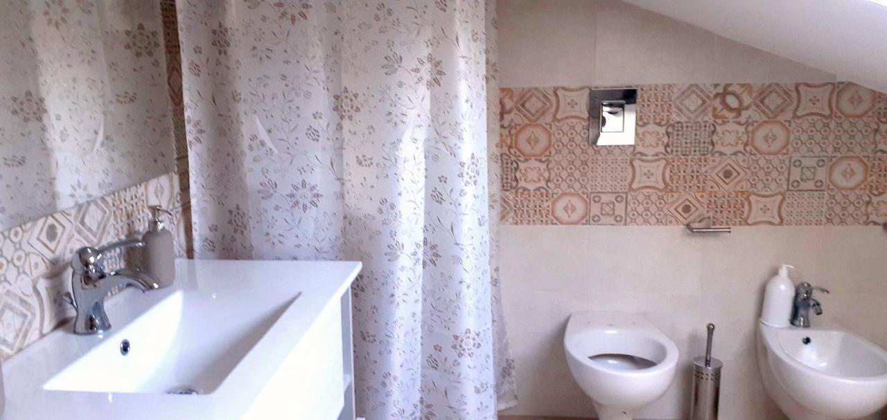 Orchidea Hotel Montella Buitenkant foto